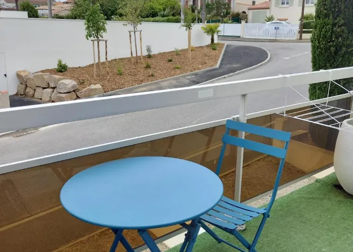 Maison Proche Du Centre * ポルニック