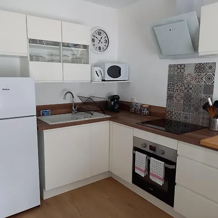 Maison Proche Du Centre * 波尔尼克